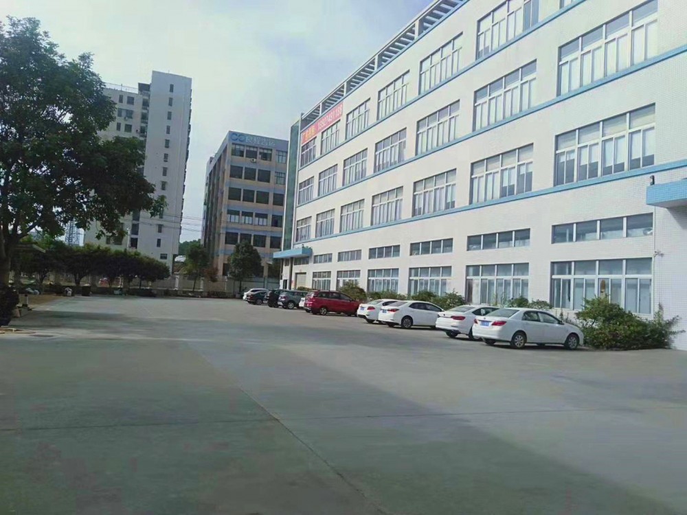 東城街道牛山外經(jīng)工業(yè)園獨院廠房一樓1390平方