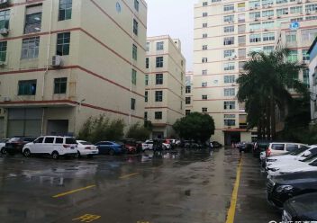 寮廈高新園區(qū)樓上2000平方廠房出租